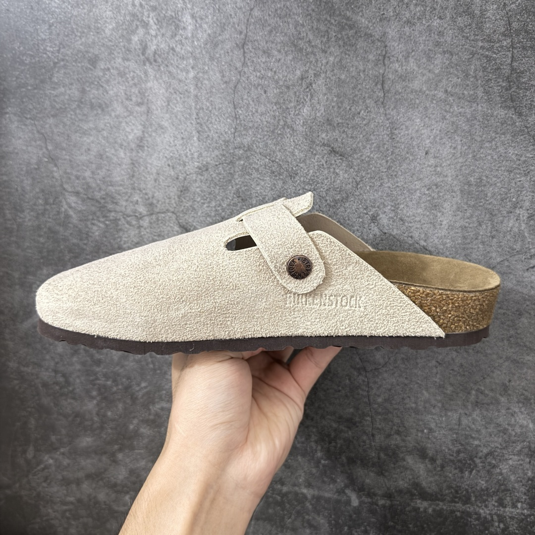 图片[2]-【纯原HT宽版】Birkenstock Boston 博肯/勃肯 系列上架 牛皮绒面革平底复古软木休闲鞋 宽版 沙色 真正软木塞大底 品质细节领先市场版本 原产品质 采用质地柔软进口牛皮绒面革 无刺鼻异味 中底搭载缓震软木橡胶 进口头层牛皮 原版开模/版型/材质/细节遵循ZP工艺！ 市售顶级不吹文案 尺码：35-45-选品中心