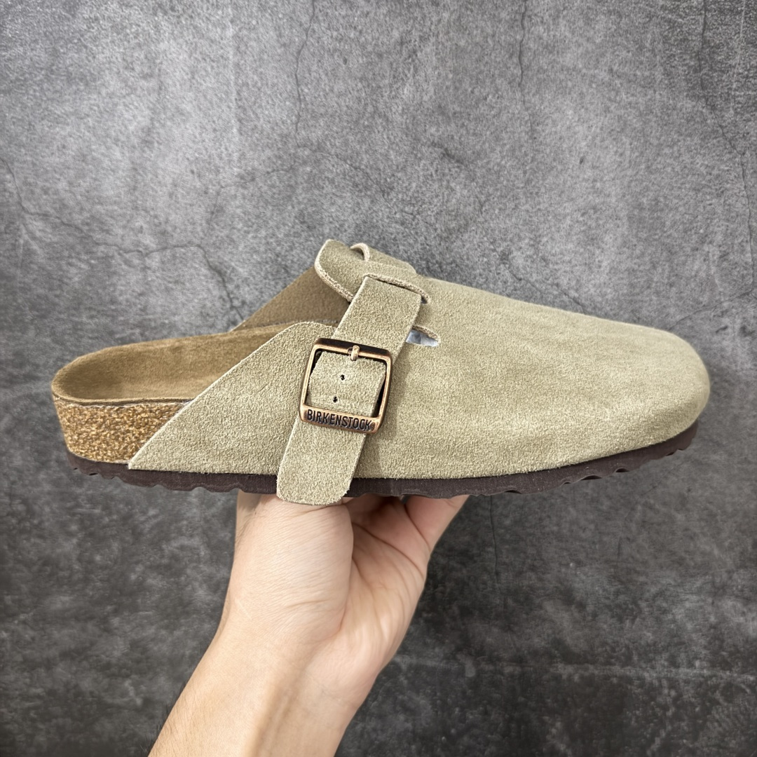 【纯原HT宽版】Birkenstock Boston 博肯/勃肯 系列上架 牛皮绒面革平底复古软木休闲鞋 宽版 栗色 真正软木塞大底 品质细节领先市场版本 原产品质 采用质地柔软进口牛皮绒面革 无刺鼻异味 中底搭载缓震软木橡胶 进口头层牛皮 原版开模/版型/材质/细节遵循ZP工艺！ 市售顶级不吹文案 尺码：35-45-选品中心