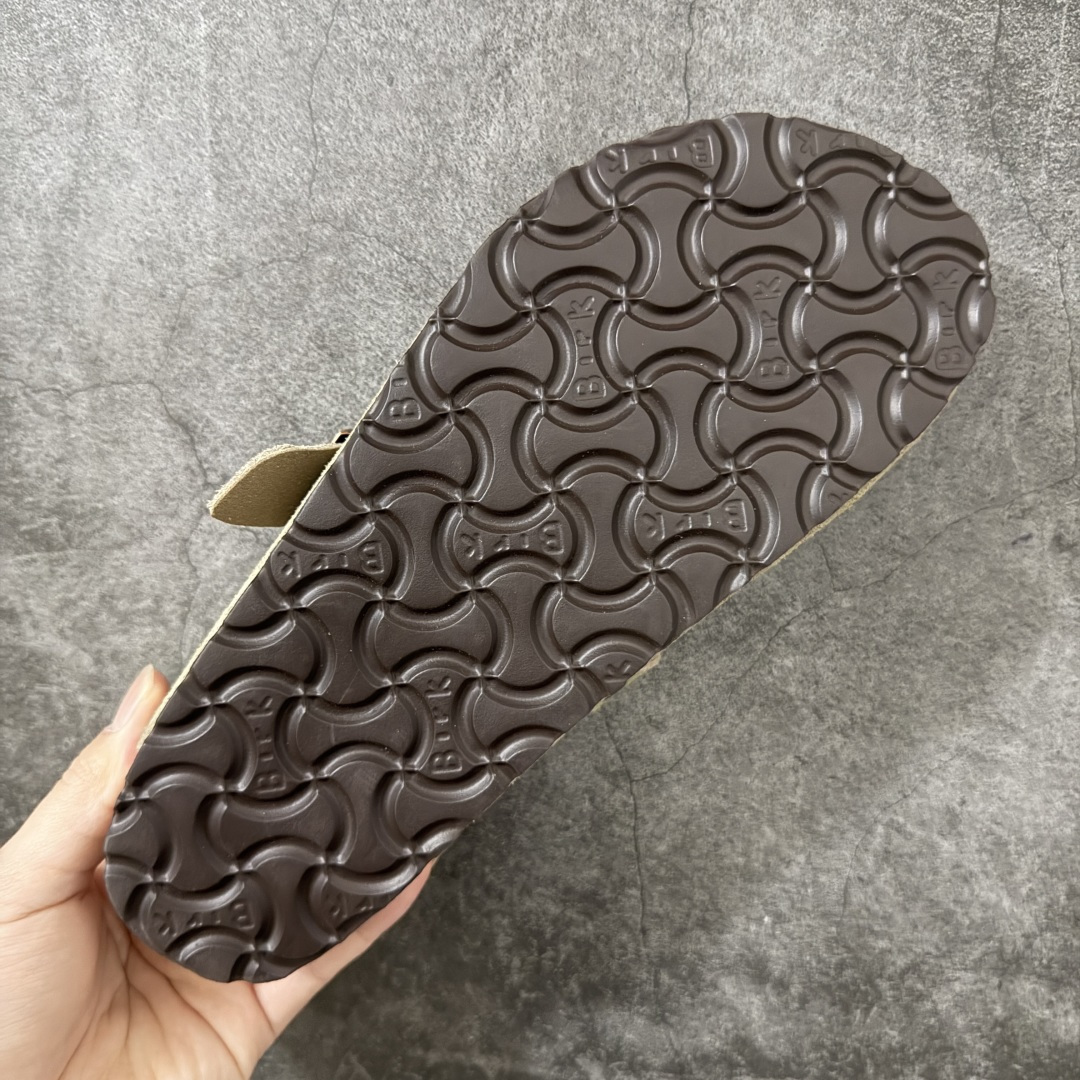 图片[9]-【纯原HT宽版】Birkenstock Boston 博肯/勃肯 系列上架 牛皮绒面革平底复古软木休闲鞋 宽版 栗色 真正软木塞大底 品质细节领先市场版本 原产品质 采用质地柔软进口牛皮绒面革 无刺鼻异味 中底搭载缓震软木橡胶 进口头层牛皮 原版开模/版型/材质/细节遵循ZP工艺！ 市售顶级不吹文案 尺码：35-45-选品中心