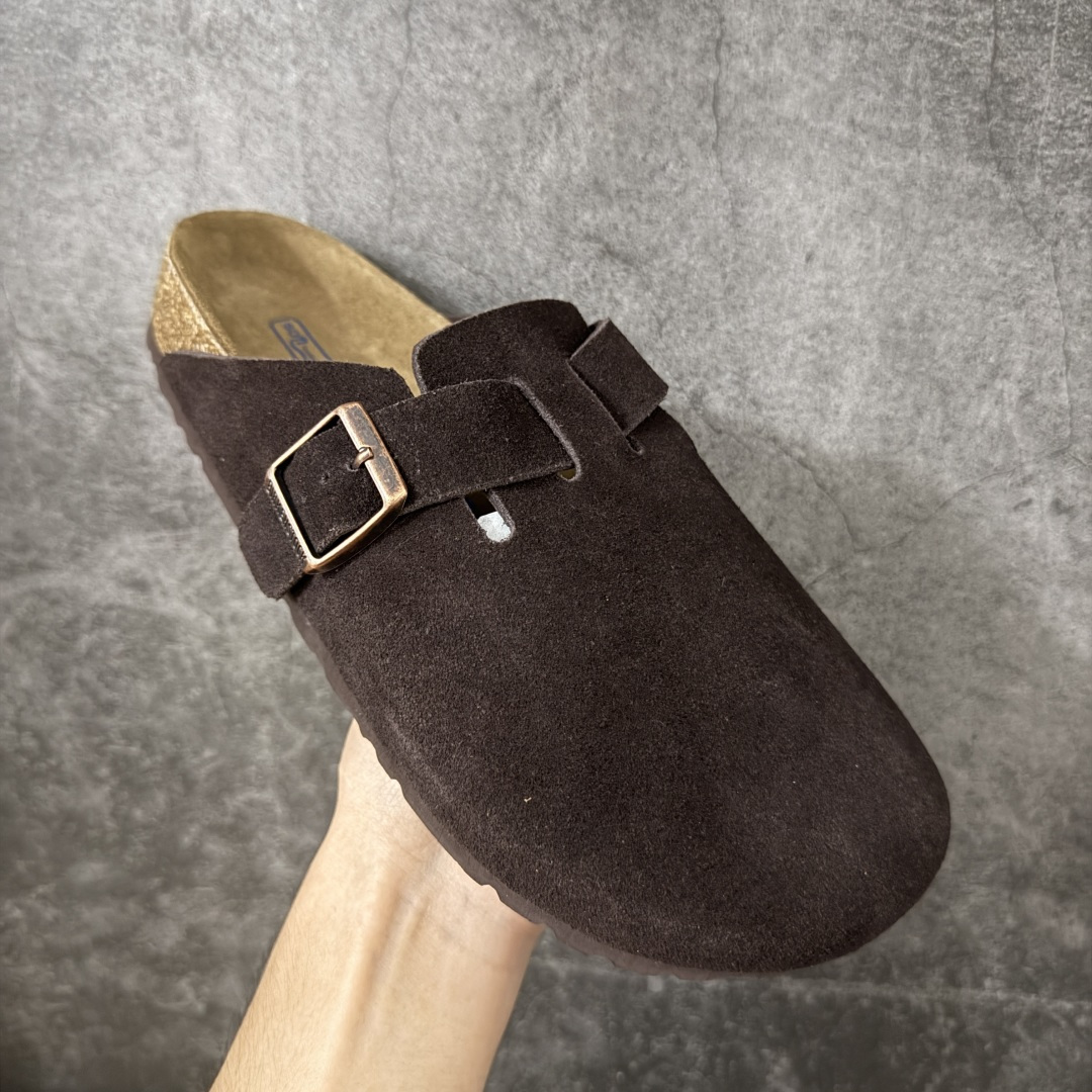 图片[3]-【纯原HT宽版】Birkenstock Boston 博肯/勃肯 系列上架 牛皮绒面革平底复古软木休闲鞋 宽版 深咖色 真正软木塞大底 品质细节领先市场版本 原产品质 采用质地柔软进口牛皮绒面革 无刺鼻异味 中底搭载缓震软木橡胶 进口头层牛皮 原版开模/版型/材质/细节遵循ZP工艺！ 市售顶级不吹文案 尺码：35-45-选品中心