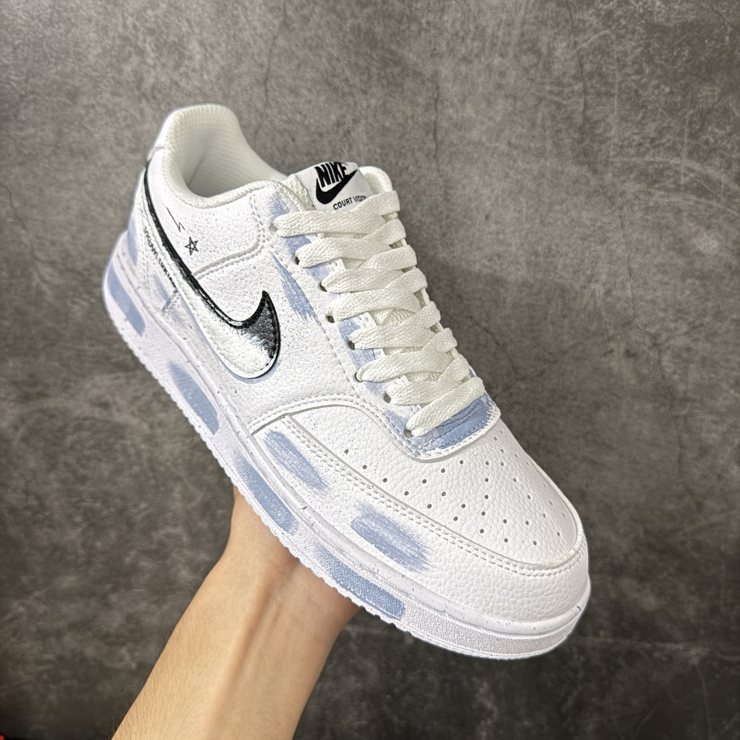 图片[3]-【手绘定制】NIKE COURT VISION LO ‘DIY’定制 低帮百搭 透气休闲运动板鞋 兼顾舒适脚感和出众风范 演绎匠心之作 结构性的支撑贴合感结合复古篮球设计 电绣工艺 皮料切割干净无任何毛边 细节完美 货号： DH2987-101 尺码： 36 36.5 37.5 38 38.5 39 40 40.5 41 42 42.5 43 44 45-选品中心