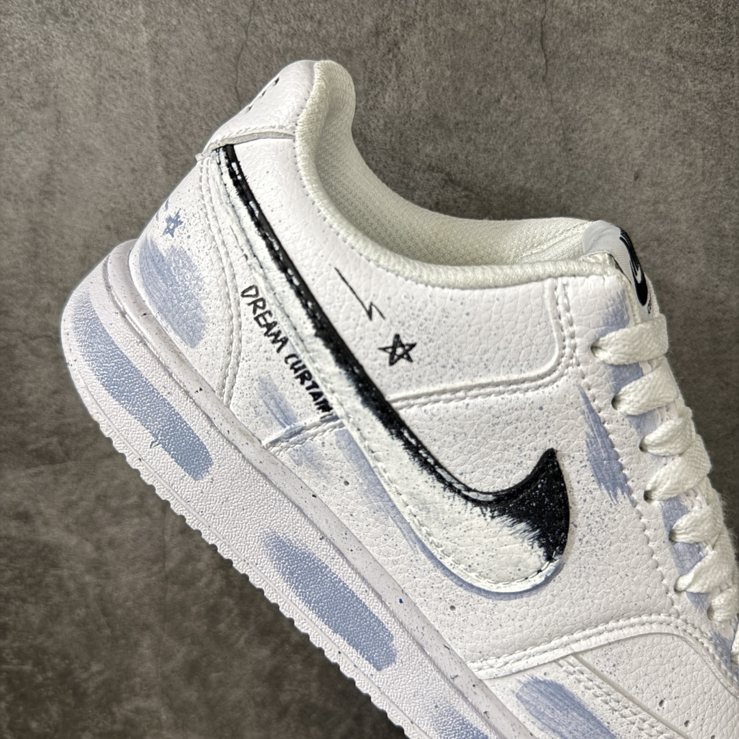 图片[7]-【手绘定制】NIKE COURT VISION LO ‘DIY’定制 低帮百搭 透气休闲运动板鞋 兼顾舒适脚感和出众风范 演绎匠心之作 结构性的支撑贴合感结合复古篮球设计 电绣工艺 皮料切割干净无任何毛边 细节完美 货号： DH2987-101 尺码： 36 36.5 37.5 38 38.5 39 40 40.5 41 42 42.5 43 44 45-选品中心
