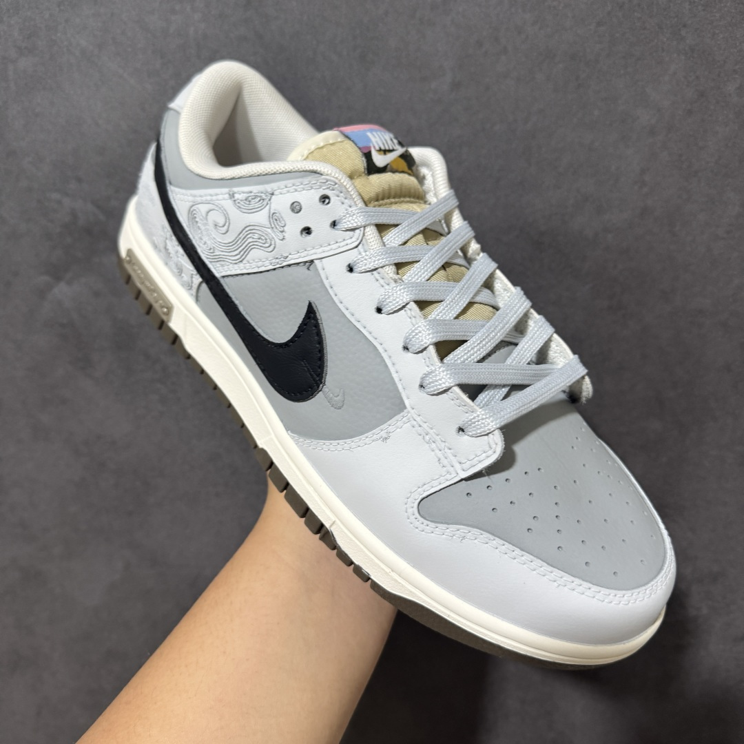 图片[3]-【公司级】 Nike Dunk Low Retro ‘DIY高端定制’耐克 低帮休闲运动板鞋 原装头层材料 用料绝不含糊 独家版型蒸餾加工帶來的是更好的视觉和脚感体验 清洁度 电绣工艺 皮料切割干净无任何毛边 细节完美 货号：IQ1118-220 尺码：40 40.5 41 42 42.5 43 44 45 46 货号：08-2302644-选品中心