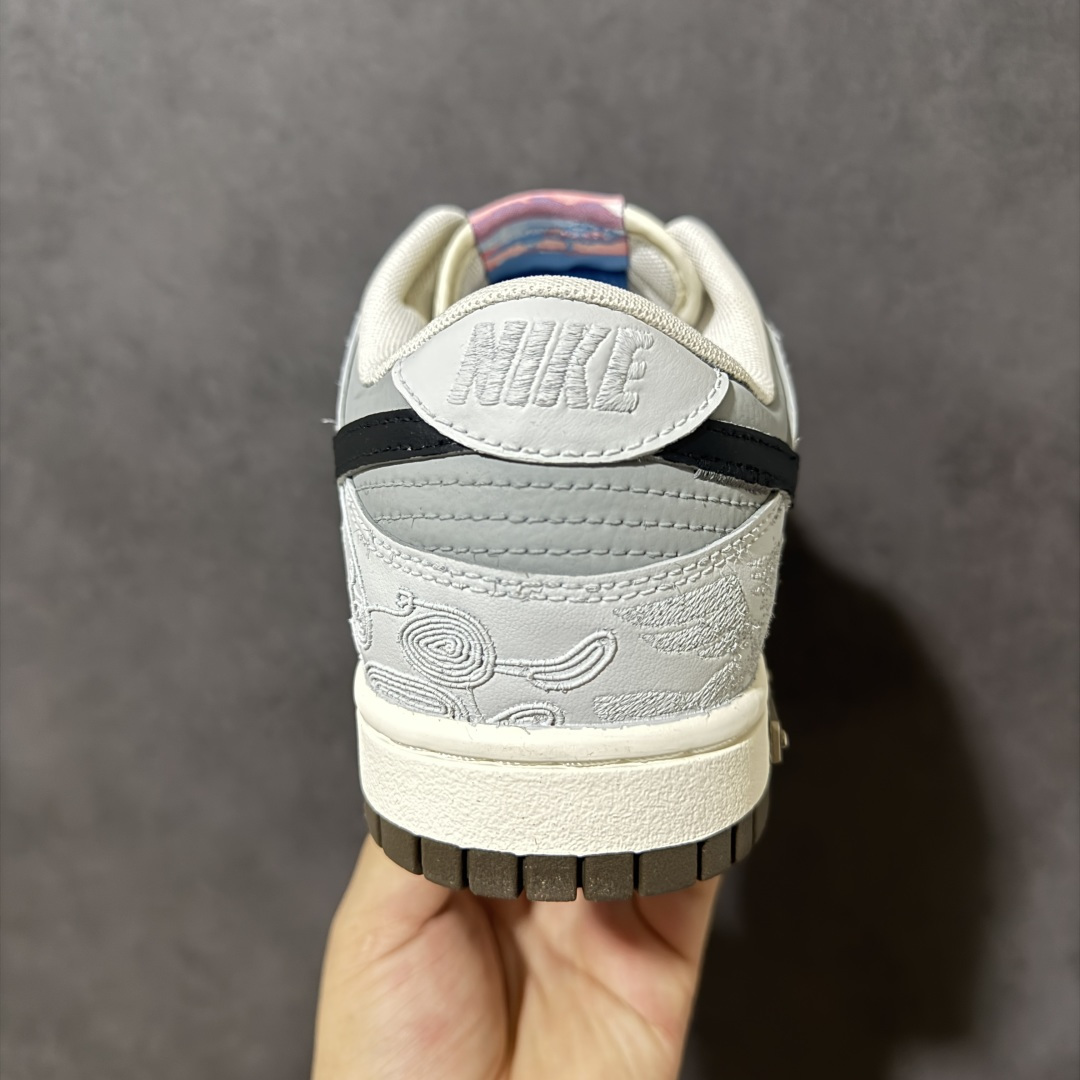 图片[4]-【公司级】 Nike Dunk Low Retro ‘DIY高端定制’耐克 低帮休闲运动板鞋 原装头层材料 用料绝不含糊 独家版型蒸餾加工帶來的是更好的视觉和脚感体验 清洁度 电绣工艺 皮料切割干净无任何毛边 细节完美 货号：IQ1118-220 尺码：40 40.5 41 42 42.5 43 44 45 46 货号：08-2302644-选品中心