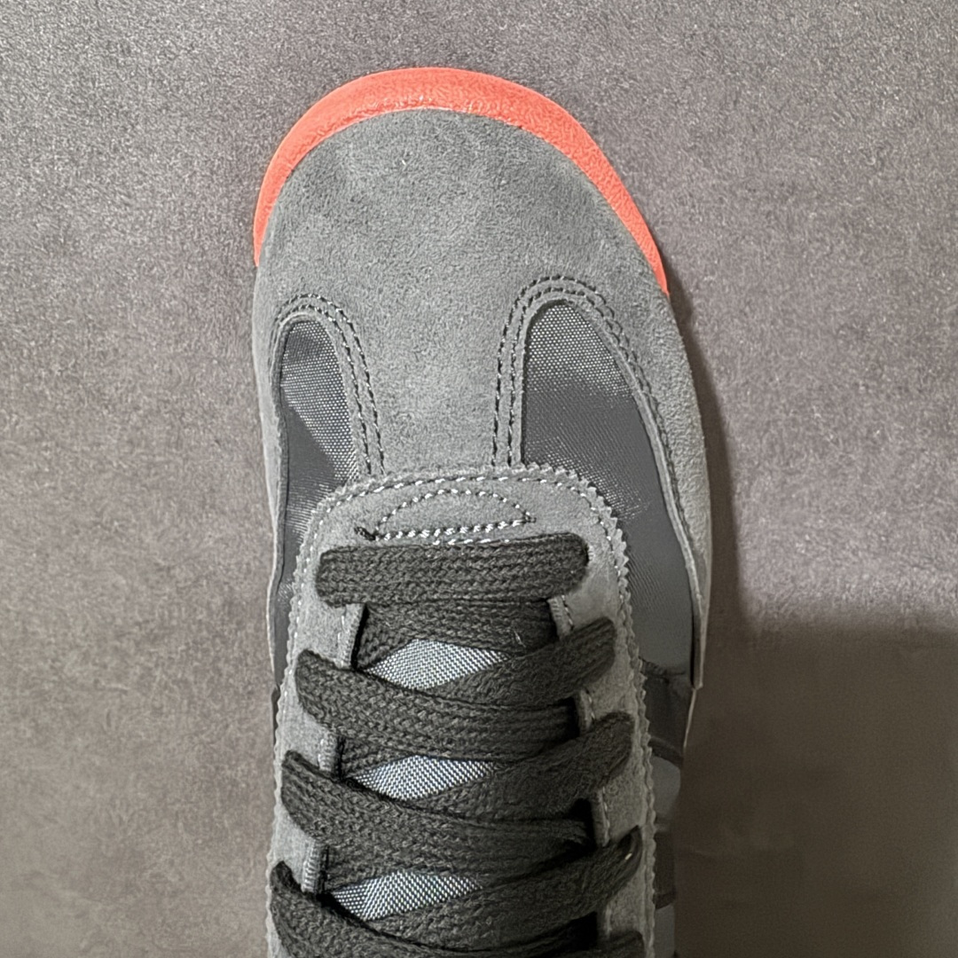 AD Originals SL 72 RS 休闲防滑耐磨低帮板鞋 经典低帮设计和橡胶外底，采用舒爽尼龙鞋面，绒面革饰面和