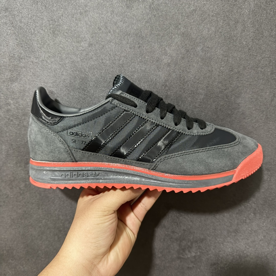 AD Originals SL 72 RS 休闲防滑耐磨低帮板鞋 经典低帮设计和橡胶外底，采用舒爽尼龙鞋面，绒面革饰面和
