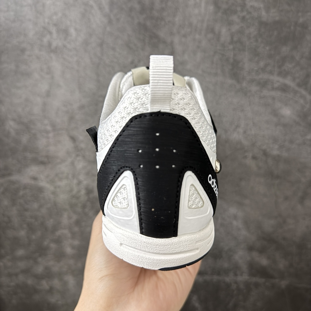 图片[4]-【CS纯原】原装级别 SONG FOR THE MUTE x AD 阿迪 Adizero PR SFTM-006 联名款低帮休闲鞋 HP3524 1.原鞋原楦头打造完美版型 2.原盒开发 同正品一致立体钢印 区别市面普通印刷 3.鞋垫贴合欧索莱材质 鞋垫面高频立体印刷 鞋垫底同正品一致过胶纹路 4.鞋口材质色系纹路亮度均同正品一致 5.鞋面后套高剥太空革透心灰底，同原鞋一致，区别市面黑底材质。独家原鞋操作，太空革贴合胶膜，使其在前后帮成型的过程中，与鞋面完全贴合，后跟定型完美，区别市面太空革和鞋面直接缝合 6.鞋面网布纹路，网孔，克重，颜色等均按原鞋同步开发，区别市面不正确网孔纹路，不正确颜色 7.市面唯一跟原鞋同步，采用前帮+后帮成型工艺，真正把中底板和鞋面完全贴合，使鞋面和鞋底牢固贴合，不易开胶脱底。区别市面拉帮中底或在拉帮中底上面再简单覆盖中底板，以假充正 8.独家私模 鞋底同原鞋一致，采用MD和RB组合而成。SFTM-006 这款联名跑步鞋，属于薄底跑步鞋，所以MD需要一定的硬度支撑穿着者，才能保证运动的时候脚感舒适。区别市面一体描漆大底，以及把MD打软的错误操作 9.市面唯一跟原鞋同步，采用前帮+后帮成型工艺，真正把中底板和鞋面完全贴合，使鞋面和鞋底牢固贴合，不易开胶脱底。区别市面拉帮中底或在拉帮中底上面再简单覆盖中底板，以假充正 尺码：36 36.5 37 38 38.5 39 40 40.5 41 42 42.5 43 44 44.5 45-选品中心