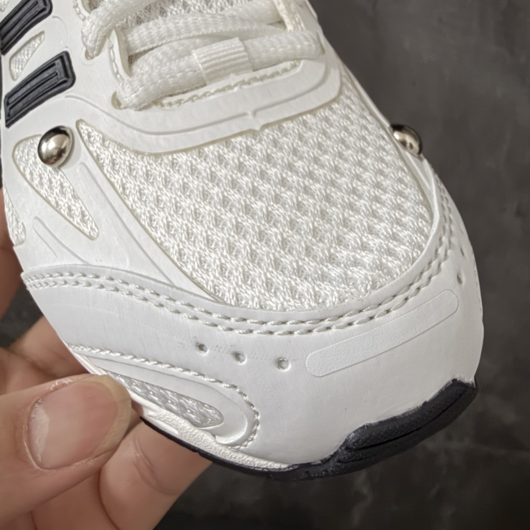 图片[6]-【CS纯原】原装级别 SONG FOR THE MUTE x AD 阿迪 Adizero PR SFTM-006 联名款低帮休闲鞋 HP3524 1.原鞋原楦头打造完美版型 2.原盒开发 同正品一致立体钢印 区别市面普通印刷 3.鞋垫贴合欧索莱材质 鞋垫面高频立体印刷 鞋垫底同正品一致过胶纹路 4.鞋口材质色系纹路亮度均同正品一致 5.鞋面后套高剥太空革透心灰底，同原鞋一致，区别市面黑底材质。独家原鞋操作，太空革贴合胶膜，使其在前后帮成型的过程中，与鞋面完全贴合，后跟定型完美，区别市面太空革和鞋面直接缝合 6.鞋面网布纹路，网孔，克重，颜色等均按原鞋同步开发，区别市面不正确网孔纹路，不正确颜色 7.市面唯一跟原鞋同步，采用前帮+后帮成型工艺，真正把中底板和鞋面完全贴合，使鞋面和鞋底牢固贴合，不易开胶脱底。区别市面拉帮中底或在拉帮中底上面再简单覆盖中底板，以假充正 8.独家私模 鞋底同原鞋一致，采用MD和RB组合而成。SFTM-006 这款联名跑步鞋，属于薄底跑步鞋，所以MD需要一定的硬度支撑穿着者，才能保证运动的时候脚感舒适。区别市面一体描漆大底，以及把MD打软的错误操作 9.市面唯一跟原鞋同步，采用前帮+后帮成型工艺，真正把中底板和鞋面完全贴合，使鞋面和鞋底牢固贴合，不易开胶脱底。区别市面拉帮中底或在拉帮中底上面再简单覆盖中底板，以假充正 尺码：36 36.5 37 38 38.5 39 40 40.5 41 42 42.5 43 44 44.5 45-选品中心