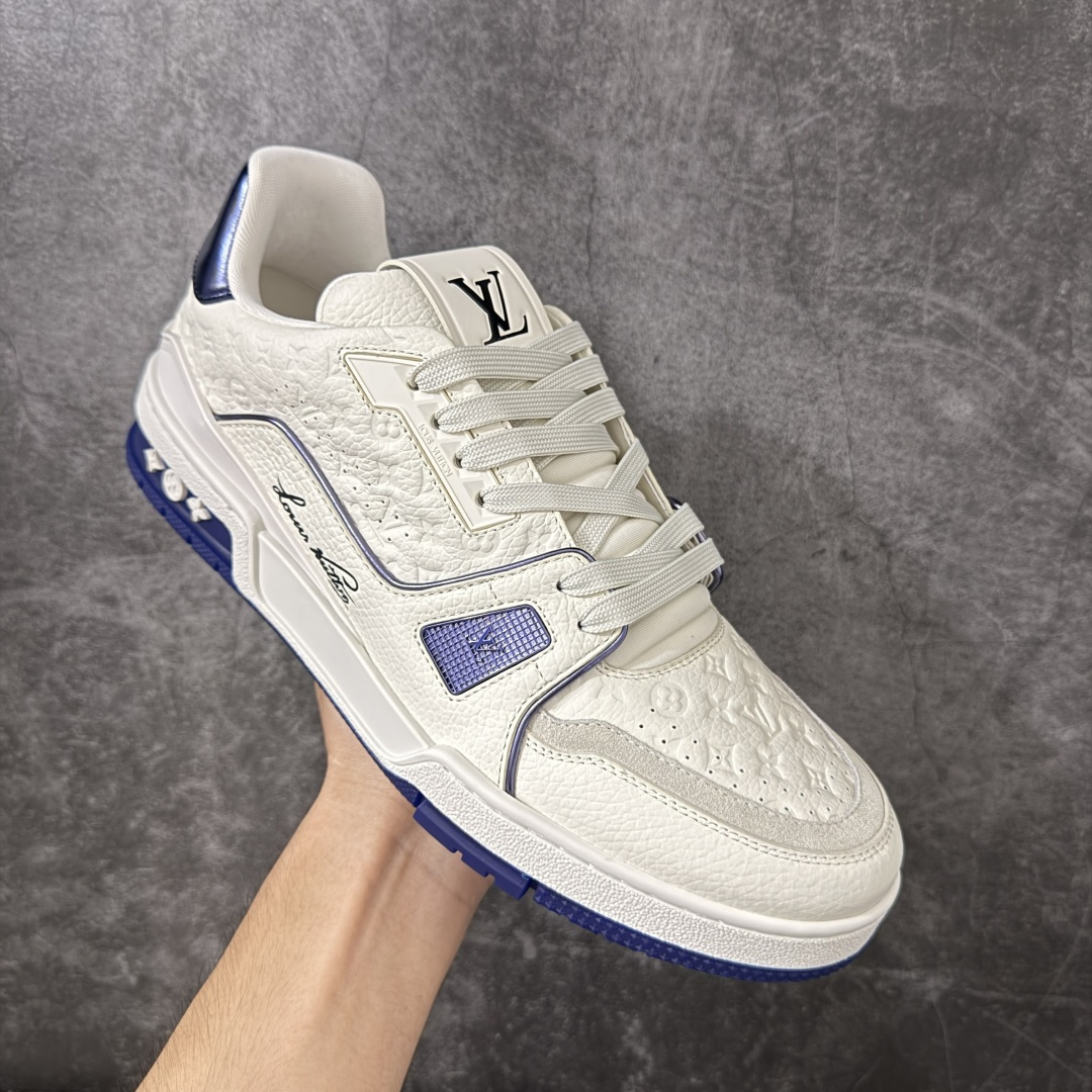 图片[3]-【佛山顶级超A版】Louis Vuitton LV Trainer系列 镭射紫尾 仓库现货 当天可取 私人订单 专柜混卖零售专供 所有配色均为购买原版复刻 整体版型 皮料 市场独一无二 后跟版型都可以自行对比[机智]吊打市场所有货 怒甩十条街，欢迎拿市场各大工厂的货来对比！ 鞋舌烫金超正 压印程度秒杀市面90%以上的高端货 新配色陆续开发出货 尺码：39-46-选品中心