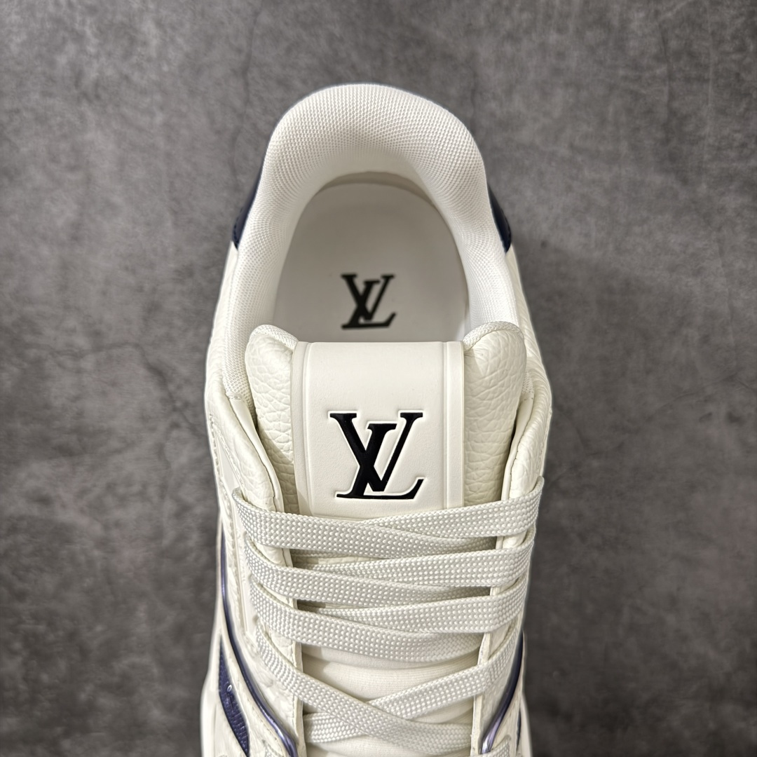 图片[8]-【佛山顶级超A版】Louis Vuitton LV Trainer系列 镭射紫尾 仓库现货 当天可取 私人订单 专柜混卖零售专供 所有配色均为购买原版复刻 整体版型 皮料 市场独一无二 后跟版型都可以自行对比[机智]吊打市场所有货 怒甩十条街，欢迎拿市场各大工厂的货来对比！ 鞋舌烫金超正 压印程度秒杀市面90%以上的高端货 新配色陆续开发出货 尺码：39-46-选品中心