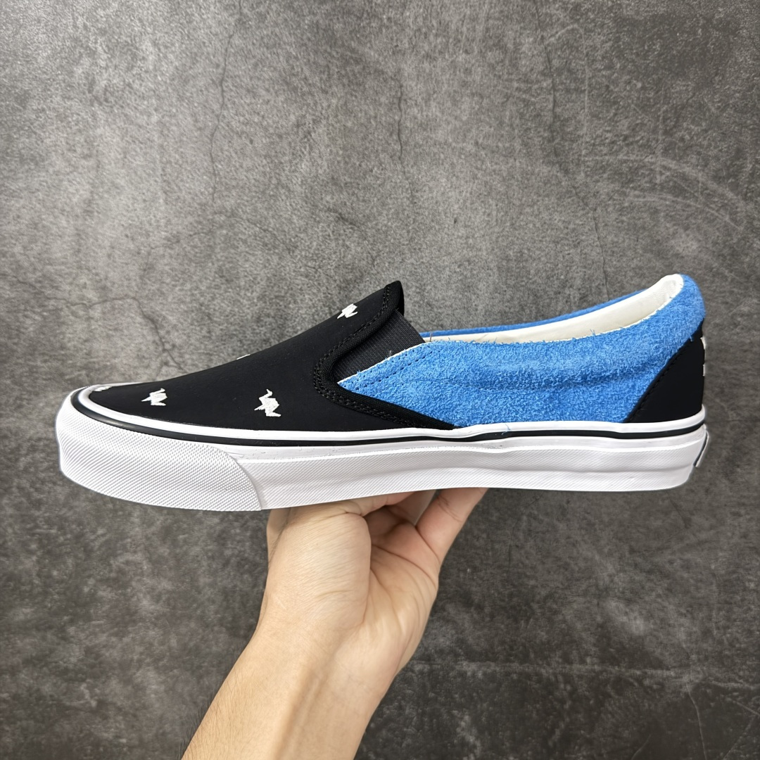 Vans × Liberaiders 联名第四弹‼️ Liberaiders x Vans Classic Slip O