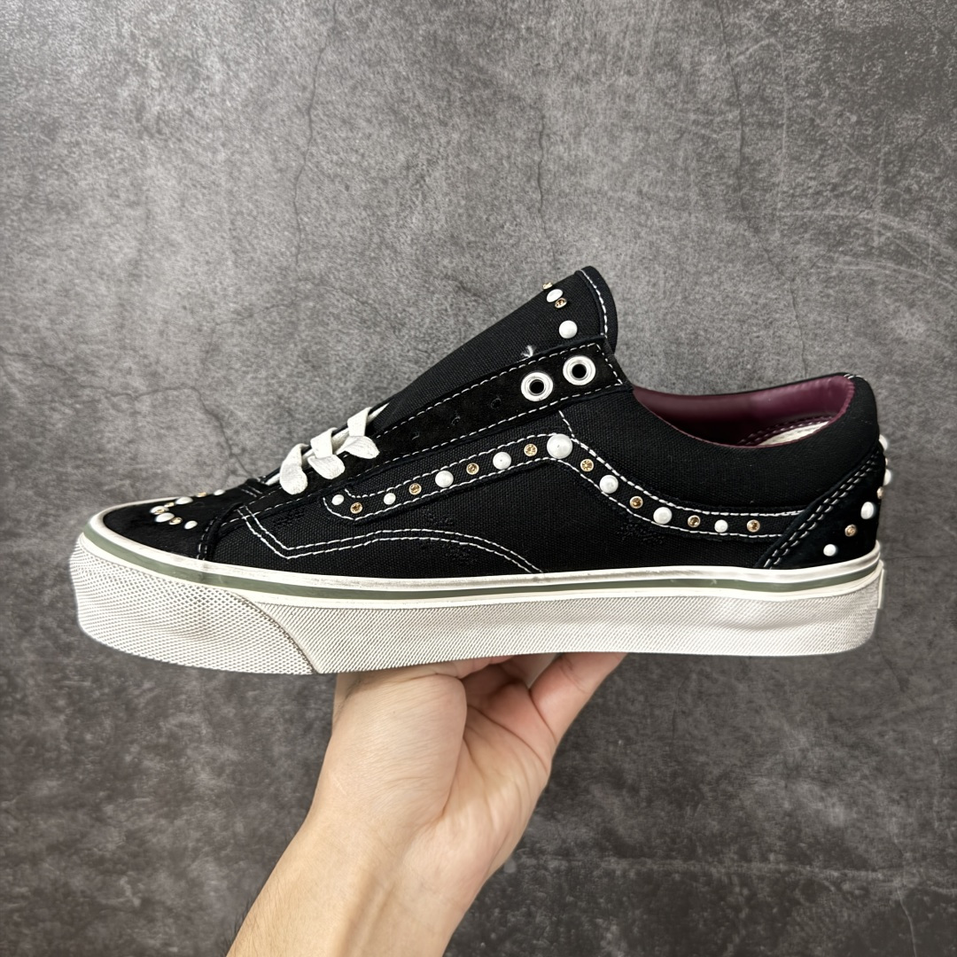 万斯 范斯 / Vans OTW Old Skool 36 Pearlized Pack系列低帮帆布鞋,黑白酒红珍珠铆钉 万斯 范斯 / Vans OTW Old Skool 36 Pearlized Pack系列低帮帆布鞋,黑白酒红珍珠铆钉