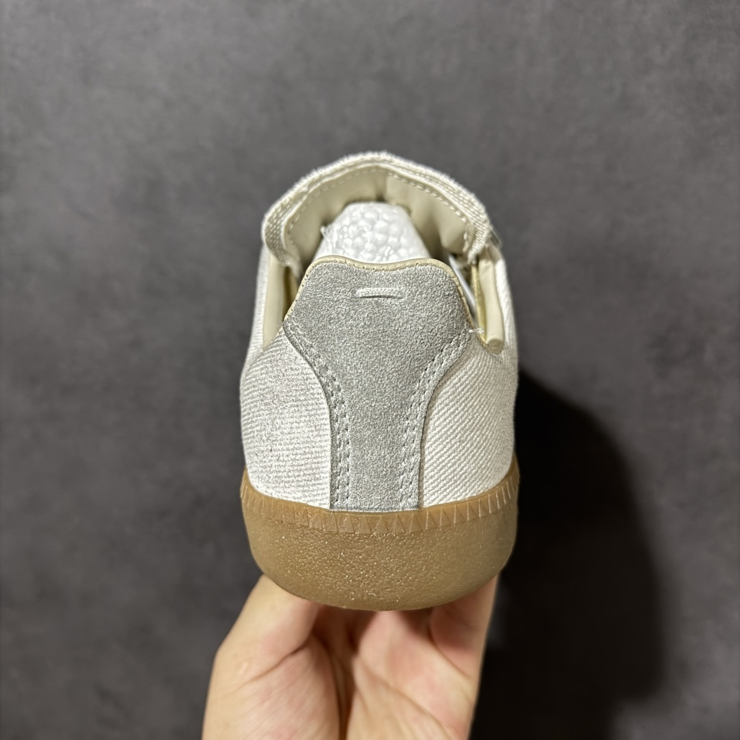 图片[4]-【YH版本】​Maison Margiela MM6梅森马吉拉Replica 休闲低帮德训鞋 性价比跑量 高端工艺盒 原盒配件 采用布面和皮革拼接，橡胶底耐磨防滑，打造欧美时尚。该鞋款的外观设计走在时尚前沿，其独特的风格款式构成了品牌身份重要的一部分。 尺码： 35 36 37 38 39 40 41 42 43 44 45 46-选品中心