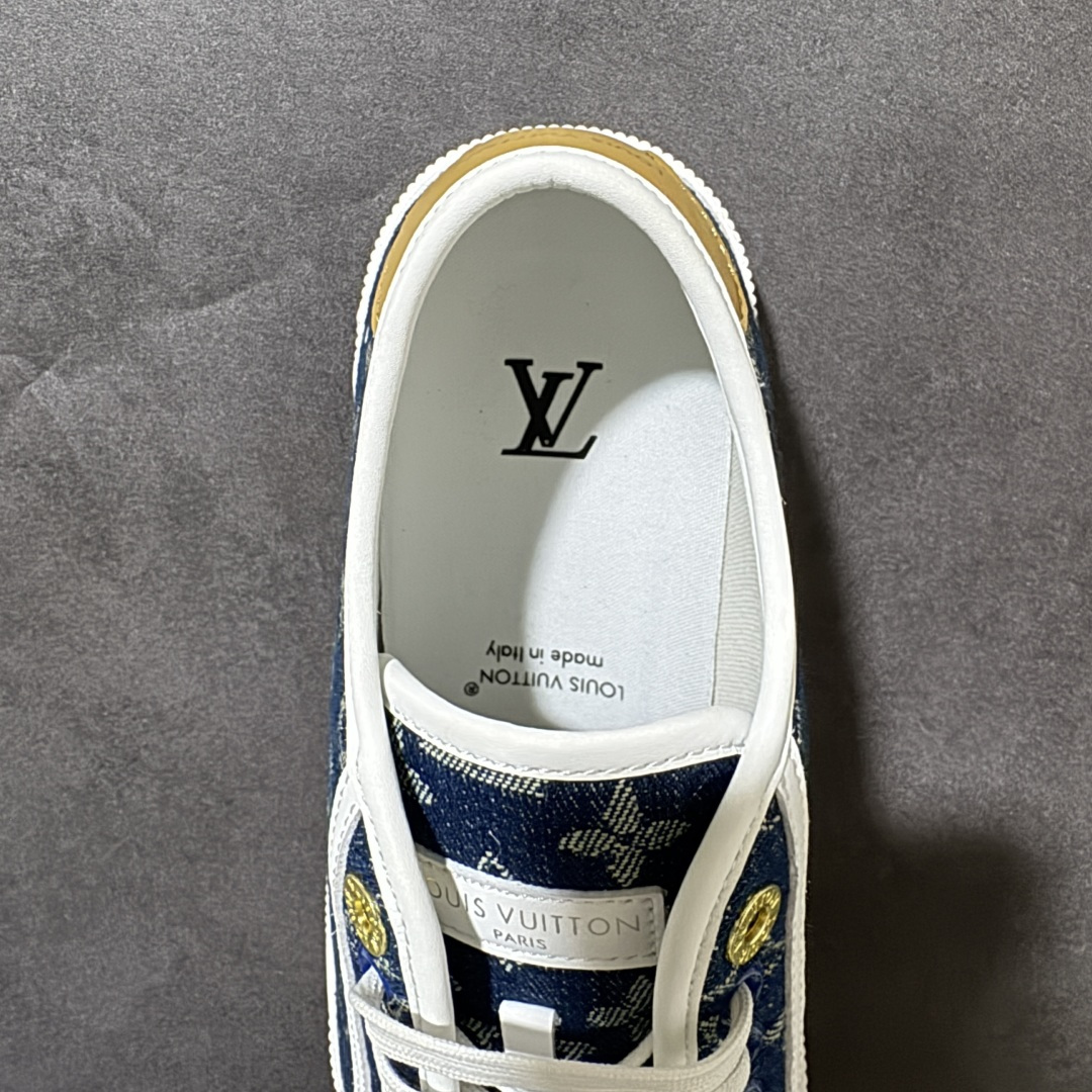 图片[6]-【莞产版本】LOUIS VUITTON Lagoon Sneaker 26ss春夏 饼干鞋 牛仔布 圆头系带 低帮 帆布鞋 礼盒包装 私模开发大底 正确细节 原鞋原材料1：1打造 完美版型做工 欢迎对比市场任何品质的货品 广东原产 专业LV大厂出品 正确底 大底开发近半年 原楦型开发纸版 全鞋原材料打造 细节 针车 烫金 中底无可挑剔 包装说明书防尘布袋物件 尺码：35-41 编码：FJB260270-选品中心