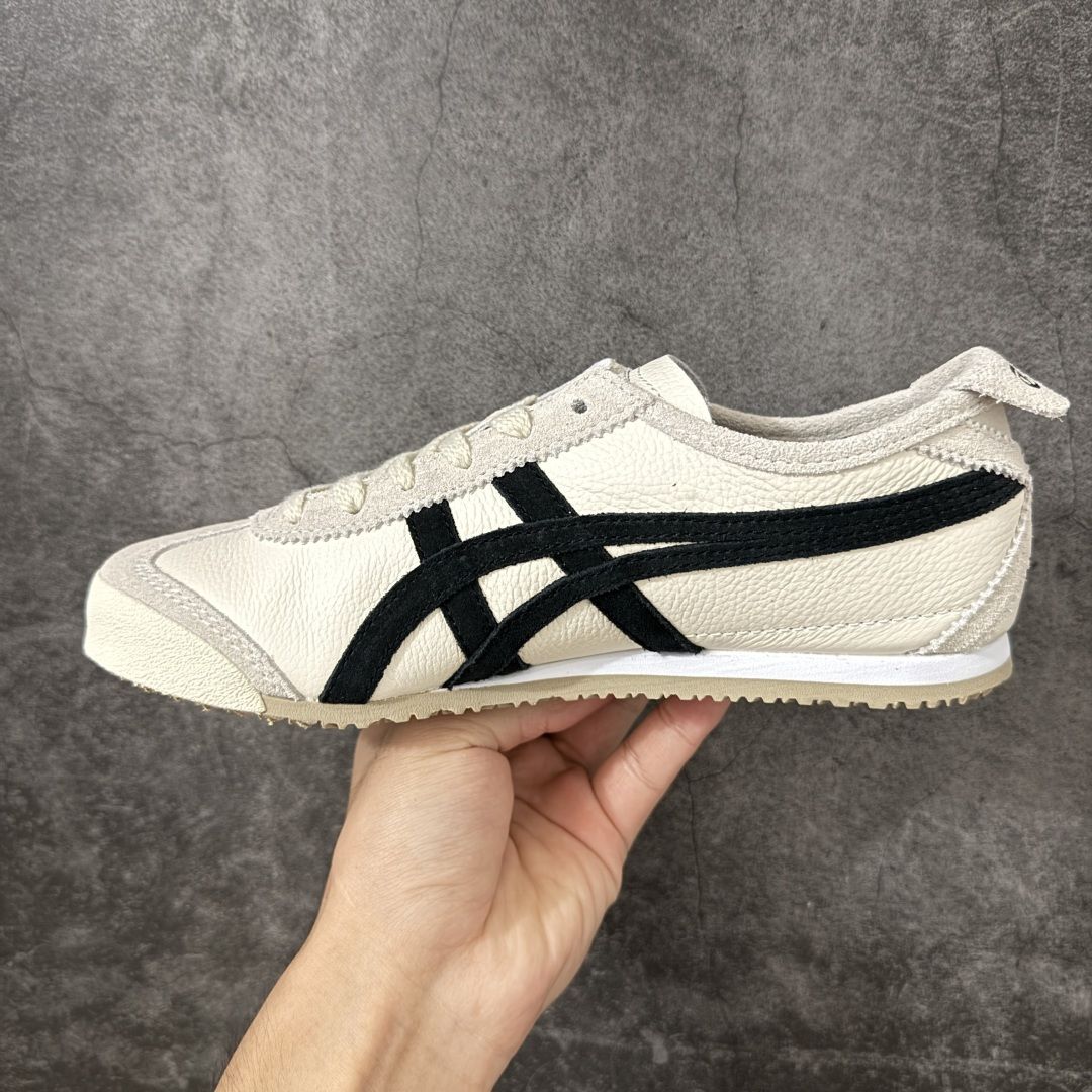 图片[2]-【最强毒版】Onitsuka Tiger Mexico 66 亚瑟士鬼冢虎复古经典板鞋 平台专供 充正版本 保证每个配色都是采购原鞋开发 采用原厂材料 全头层纳帕细纹皮面 质感无敌 全新玻璃刀切割皮料 超高清洁度 纹路、色泽、皮心颜色 质感百分百还原 海外订单工厂出品 超成熟稳定的做工品控 原装全套纸板楦头开发 原汁原味 完美呈现版型 私模正确鞋底咬花纹路 一比一鞋头弧度高度鞋身弧度 绝不口嗨 细节品控鞋型随意秒杀市面 原档咬花纹路私模大底 一个单元有六个三角形 总体形拼接呈现花瓣状 官方四联吊牌 原装Ortholite轻量化鞋垫 原盒原配 质保卡 说明书 钢印防尘纸 纸板中底带钢印 乳胶组合鞋垫带足弓 支持全方位的对比专柜 尺码：35 36 37 37.5 38 39 39.5 40 40.5 41.5 42 42.5 43.5 44 44.5 45-选品中心