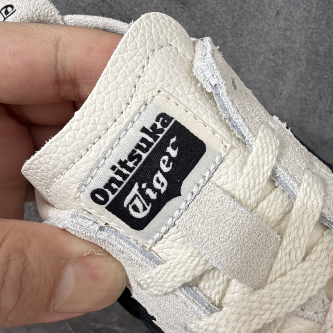 图片[6]-【最强毒版】Onitsuka Tiger Mexico 66 亚瑟士鬼冢虎复古经典板鞋 平台专供 充正版本 保证每个配色都是采购原鞋开发 采用原厂材料 全头层纳帕细纹皮面 质感无敌 全新玻璃刀切割皮料 超高清洁度 纹路、色泽、皮心颜色 质感百分百还原 海外订单工厂出品 超成熟稳定的做工品控 原装全套纸板楦头开发 原汁原味 完美呈现版型 私模正确鞋底咬花纹路 一比一鞋头弧度高度鞋身弧度 绝不口嗨 细节品控鞋型随意秒杀市面 原档咬花纹路私模大底 一个单元有六个三角形 总体形拼接呈现花瓣状 官方四联吊牌 原装Ortholite轻量化鞋垫 原盒原配 质保卡 说明书 钢印防尘纸 纸板中底带钢印 乳胶组合鞋垫带足弓 支持全方位的对比专柜 尺码：35 36 37 37.5 38 39 39.5 40 40.5 41.5 42 42.5 43.5 44 44.5 45-选品中心