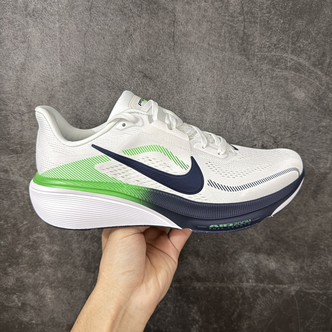 【XE纯原】Nike Air Zoom Pegasus 42 登月42代超级飞马系列马拉松跑步鞋 平台专供 充正品质 之前未流通市场版本 内里嵌入定型海绵 中底搭载前Zoom+全掌React配置 全部原鞋开发打造 所有细节全部同步原版 全新一代拥有 Zoom Air 一如既往的稳定感和流畅感 鞋面采用工程网眼设计 为特定高热区域营造出色透气性 进一步增加鞋面的穿孔数量 让足部能够快速散热 中足搭配 Flywire 飞线 在高速运动时营造舒适稳定的贴合感 内置Zoon气垫加持 动力十足！ 货号：IB1873-107 尺码：39-48.5-选品中心