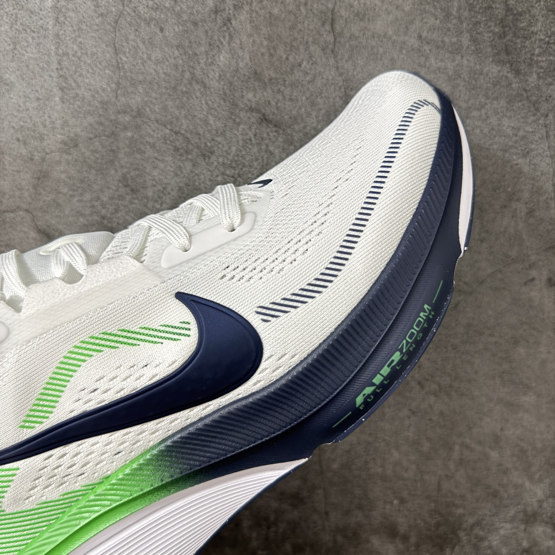 图片[6]-【XE纯原】Nike Air Zoom Pegasus 42 登月42代超级飞马系列马拉松跑步鞋 平台专供 充正品质 之前未流通市场版本 内里嵌入定型海绵 中底搭载前Zoom+全掌React配置 全部原鞋开发打造 所有细节全部同步原版 全新一代拥有 Zoom Air 一如既往的稳定感和流畅感 鞋面采用工程网眼设计 为特定高热区域营造出色透气性 进一步增加鞋面的穿孔数量 让足部能够快速散热 中足搭配 Flywire 飞线 在高速运动时营造舒适稳定的贴合感 内置Zoon气垫加持 动力十足！ 货号：IB1873-107 尺码：39-48.5-选品中心