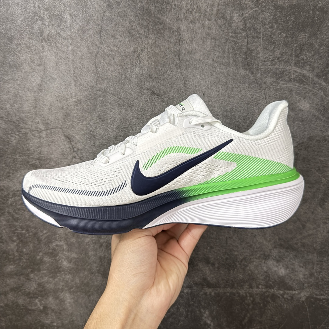 图片[2]-【XE纯原】Nike Air Zoom Pegasus 42 登月42代超级飞马系列马拉松跑步鞋 平台专供 充正品质 之前未流通市场版本 内里嵌入定型海绵 中底搭载前Zoom+全掌React配置 全部原鞋开发打造 所有细节全部同步原版 全新一代拥有 Zoom Air 一如既往的稳定感和流畅感 鞋面采用工程网眼设计 为特定高热区域营造出色透气性 进一步增加鞋面的穿孔数量 让足部能够快速散热 中足搭配 Flywire 飞线 在高速运动时营造舒适稳定的贴合感 内置Zoon气垫加持 动力十足！ 货号：IB1873-107 尺码：39-48.5-选品中心