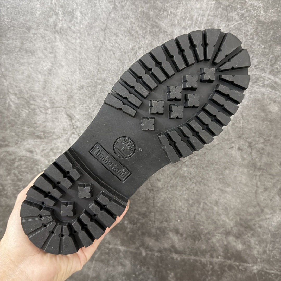图片[9]-【顶级莞产纯原】一比一原版开发版本 添柏岚 Timberland 踢不烂/经典款中帮黑色32085 中山宝元原渠道生产 顶级工艺全新升级 堪称正品复印机 原单进口防水皮料 原厂防伪标紫光灯可扫 电脑车线 四线并齐 横折动态防泼水 顶级正品一致注塑工艺 橡胶防滑大底抗寒御裂 正品一致全真皮领口/内里/鞋垫 配备抗疲劳减震蜂窝鞋垫 舒适性极高 全套原版包装配件 （附送鞋带 清洁橡皮擦 专柜手提袋） 尺码： 39.5 40 41 42 43 44-选品中心