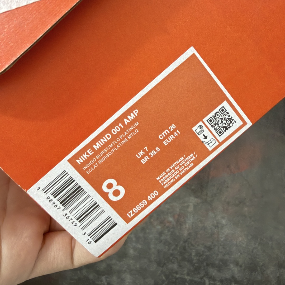 图片[8]-【Top纯原】Nike Mind 001 神经科学足底按摩包头拖鞋 靛蓝 蜘蛛侠 IZ6659-400 同源ZP原材 匠心打造 🔹原厂MD一体发泡大底：全套原模开版，渐变雾面哑光喷漆，柔软回弹和ZP完全一致。 🔹22颗独立PEBAX泡棉按摩底：黑科技活塞式按摩脚感，踩下去的Q弹感和ZP无差。 🔹正确组合大底：鞋头前后跟橡胶贴片，耐磨防滑，细节还原到每一处。 🔹高还原细节：TPU电镀银Swoosh、针织透气鞋舌、高弹原鞋垫，清洁度拉满。 尺码：36 36.5 37.5 38 38.5 39 40 40.5 41 42 42.5 43 44 44.5 45 46 47.5 48.5 ⚠️尺码提示：偏小一码，建议拍大一码，脚感更舒适。-选品中心