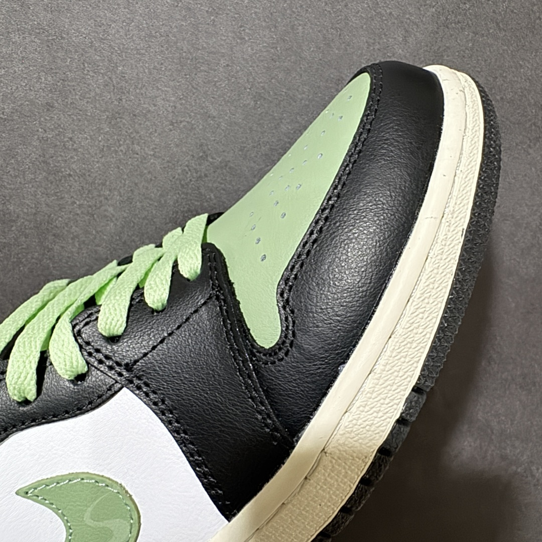 图片[8]-【公司级】 Air Jordan 1 AJ1 low 低帮 绿黑白 市场唯一独家头层皮打造 原鞋原档案开发 原厂皮料 原档冲孔鞋头 正确满胶鞋垫 四线拉帮 原厂织唛标 鞋舌高弹海绵填充 货号：553560 081 尺码：36 36.5 37.5 38 38.5 39 40 40.5 41 42 42.5 43 44 45-选品中心