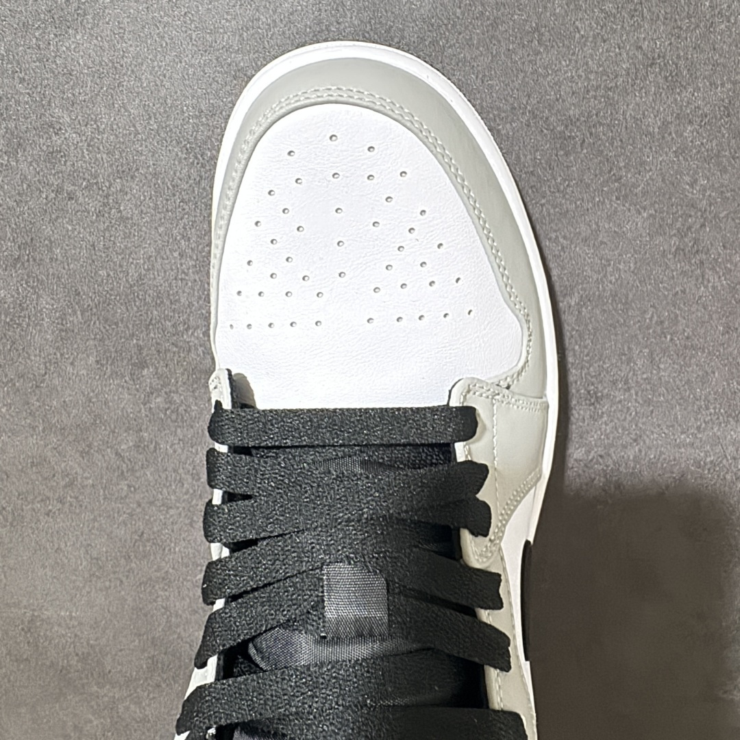 图片[5]-【K版纯原】Air Jordan AJ1 Low 低帮 553558 132 全新流水线出品 市场第二梯队最强版 全部原鞋开发 原楦原纸板开发 全鞋电脑针车 原厂内置全掌气垫 原盒内在原标 唯一Zp原版鞋带绑法 免检产品 全新2022版型 全头层皮料 完美零毛边处理 原厂配置全掌气垫 价格定位良心 新配色陆续出货 尺码：36-46-选品中心