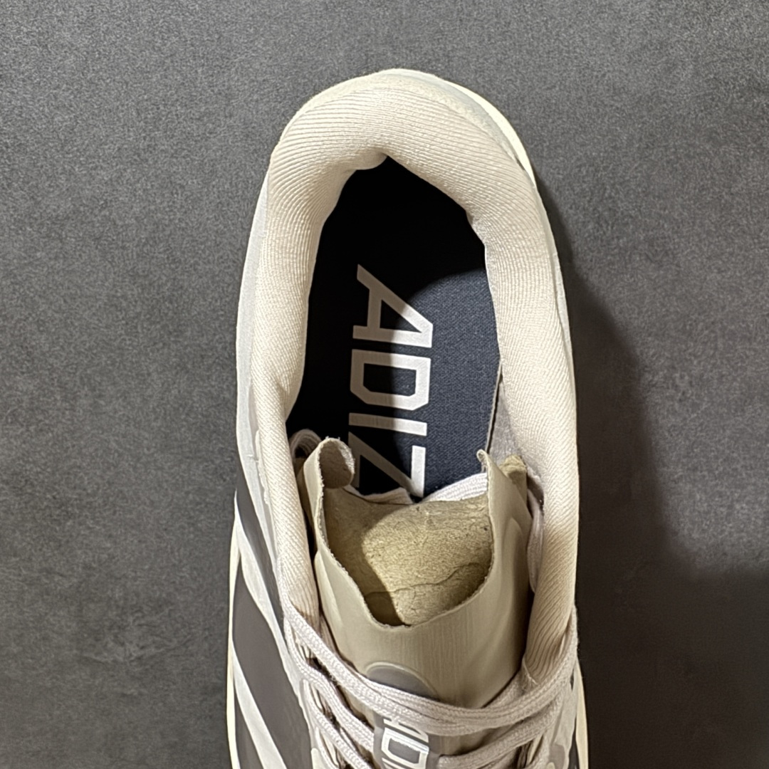 图片[6]-【公司级】Adidas Adizero Pro 4 M 阿迪超轻透气缓震跑鞋   整体外观造型与adiZero Adios Pro EVO 1非常相似 中底配置方面搭载全掌Lightstrike Pro 鞋面采用透气网面示人 契合日常训练鞋的定位 更加耐用 外底给到了马牌橡胶 及上代竞速旗舰adidas Adizero Adios Pro 3区域分布 货号： KJ2001 尺码：36-45-选品中心