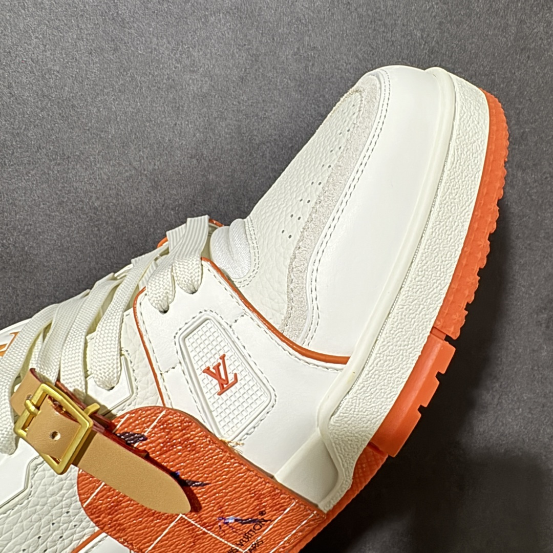 图片[8]-【纯原礼盒版】LV Trainer 2026路易威登走秀最新款 原版1：1开发复刻 做工精细 鞋面由意大利进口小牛皮拼接，侧边饰有品牌LOGO标志，进口网布垫脚➕透气网布内里，脚感超舒适 原厂特供原版TPU组合大底 套包工艺 尺码：35 36 37 38 39 40 41 42 43 44 45 46-选品中心