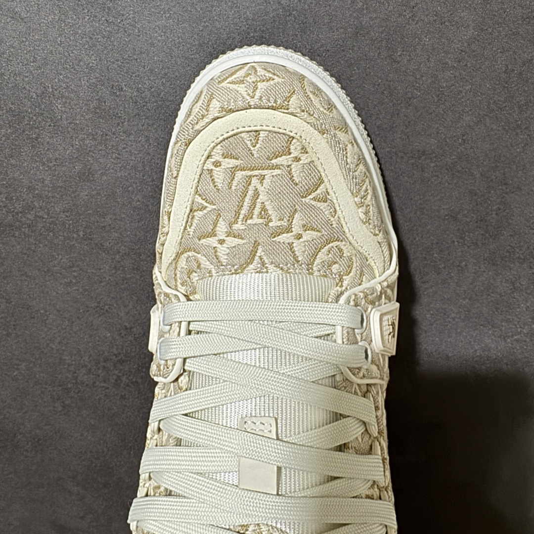 图片[5]-【纯原礼盒版】LV Trainer 2026路易威登走秀最新款 原版1：1开发复刻 做工精细 鞋面由意大利进口小牛皮拼接，侧边饰有品牌LOGO标志，进口网布垫脚➕透气网布内里，脚感超舒适 原厂特供原版TPU组合大底 套包工艺 尺码：35 36 37 38 39 40 41 42 43 44 45 46-选品中心
