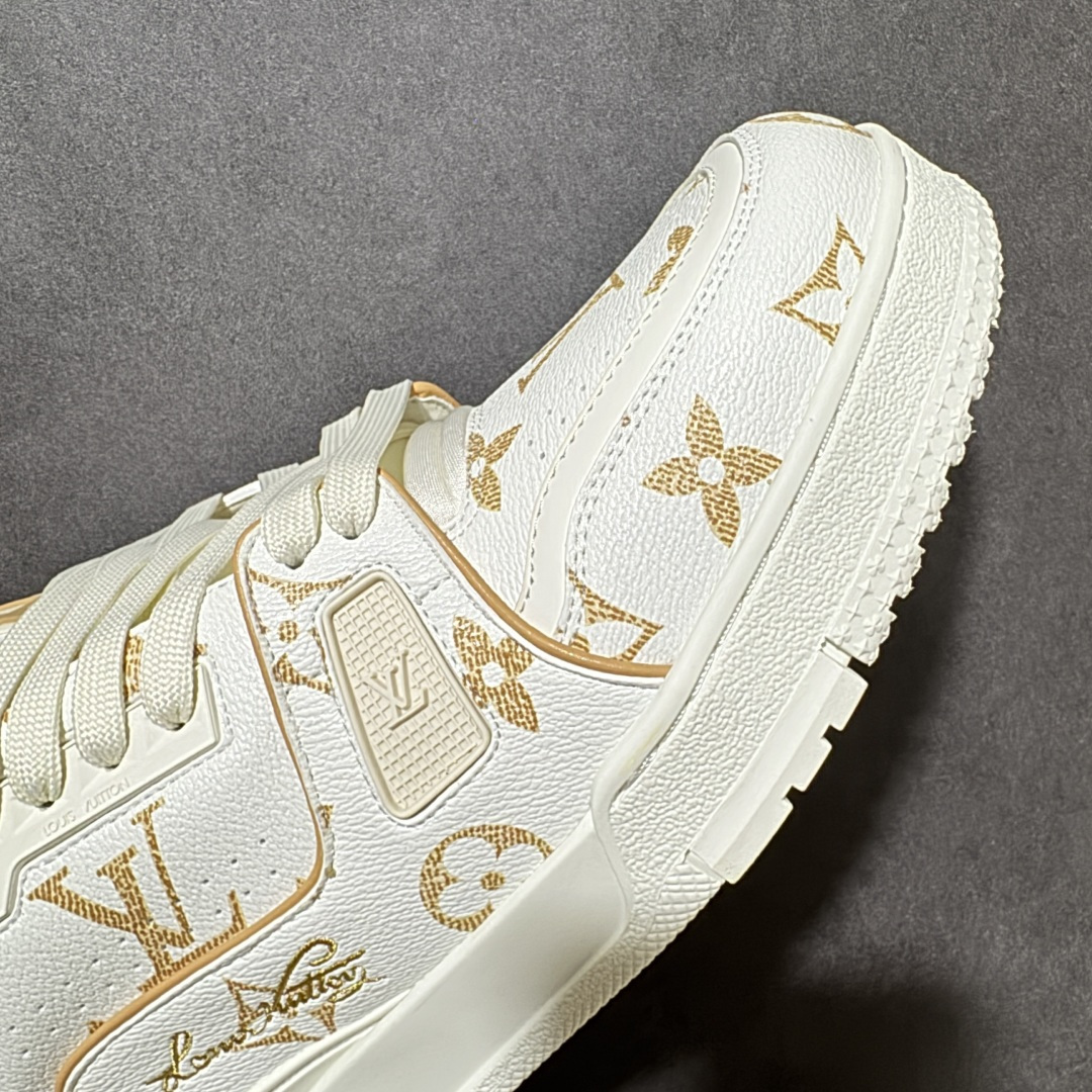 图片[8]-【纯原礼盒版】LV Trainer 2026路易威登走秀最新款 原版1：1开发复刻 做工精细 鞋面由意大利进口小牛皮拼接，侧边饰有品牌LOGO标志，进口网布垫脚➕透气网布内里，脚感超舒适 原厂特供原版TPU组合大底 套包工艺 尺码：35 36 37 38 39 40 41 42 43 44 45 46-选品中心