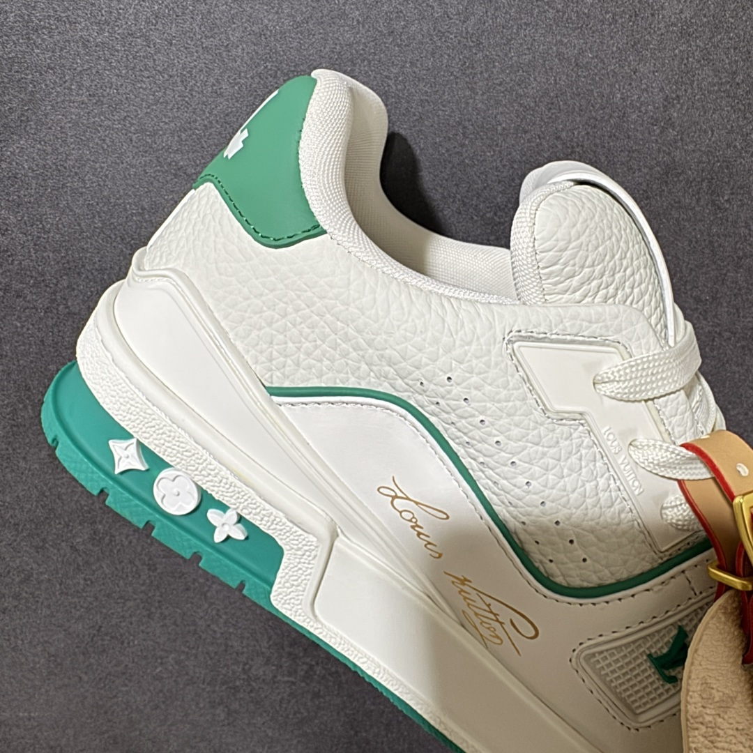 图片[7]-【纯原礼盒版】LV Trainer 2026路易威登走秀最新款 原版1：1开发复刻 做工精细 鞋面由意大利进口小牛皮拼接，侧边饰有品牌LOGO标志，进口网布垫脚➕透气网布内里，脚感超舒适 原厂特供原版TPU组合大底 套包工艺 尺码：35 36 37 38 39 40 41 42 43 44 45 46-选品中心