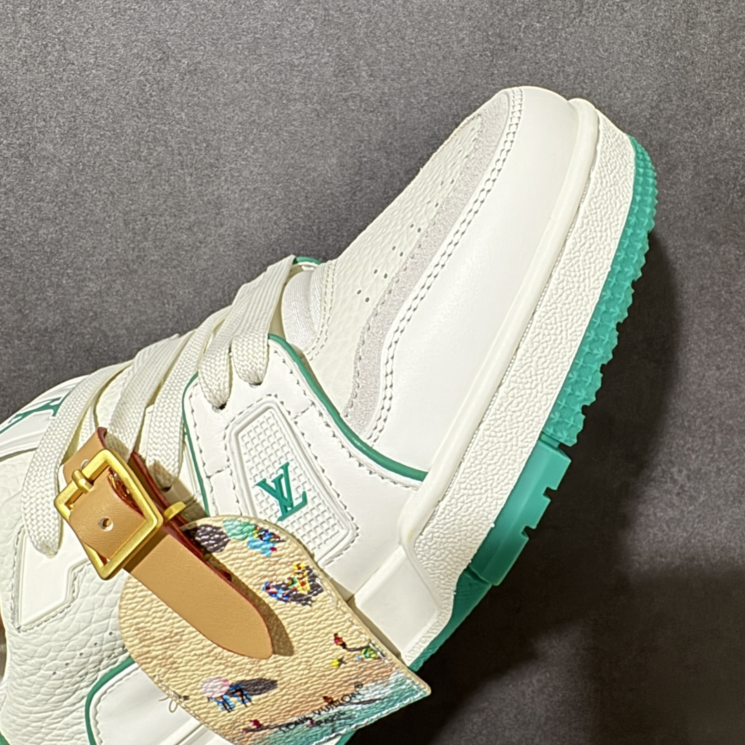 图片[8]-【纯原礼盒版】LV Trainer 2026路易威登走秀最新款 原版1：1开发复刻 做工精细 鞋面由意大利进口小牛皮拼接，侧边饰有品牌LOGO标志，进口网布垫脚➕透气网布内里，脚感超舒适 原厂特供原版TPU组合大底 套包工艺 尺码：35 36 37 38 39 40 41 42 43 44 45 46-选品中心