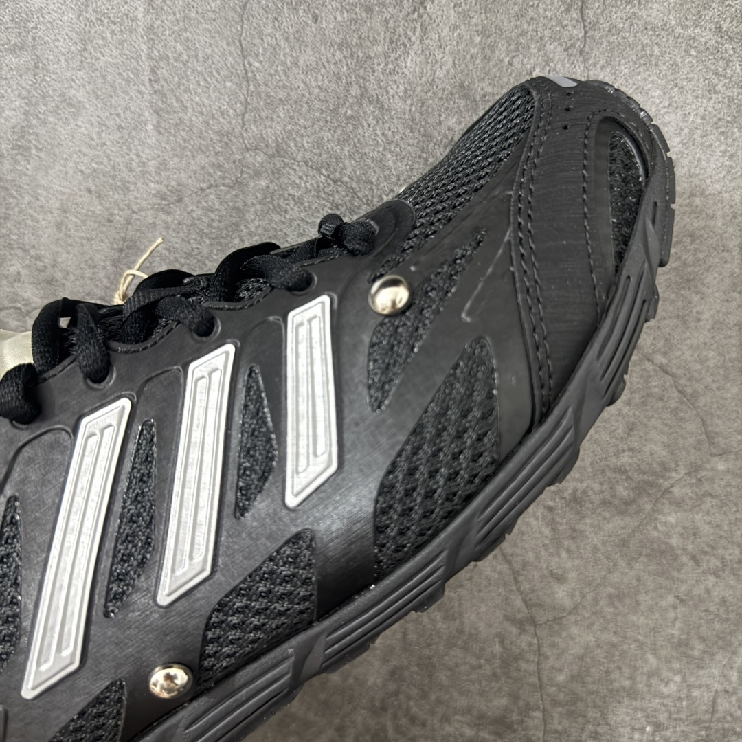 图片[6]-【CS纯原】原装级别 SONG FOR THE MUTE x AD 阿迪 Adizero PR SFTM-006 联名款低帮休闲鞋 HP3525 1.原鞋原楦头打造完美版型 2.原盒开发 同正品一致立体钢印 区别市面普通印刷 3.鞋垫贴合欧索莱材质 鞋垫面高频立体印刷 鞋垫底同正品一致过胶纹路 4.鞋口材质色系纹路亮度均同正品一致 5.鞋面后套高剥太空革透心灰底，同原鞋一致，区别市面黑底材质。独家原鞋操作，太空革贴合胶膜，使其在前后帮成型的过程中，与鞋面完全贴合，后跟定型完美，区别市面太空革和鞋面直接缝合 6.鞋面网布纹路，网孔，克重，颜色等均按原鞋同步开发，区别市面不正确网孔纹路，不正确颜色 7.市面唯一跟原鞋同步，采用前帮+后帮成型工艺，真正把中底板和鞋面完全贴合，使鞋面和鞋底牢固贴合，不易开胶脱底。区别市面拉帮中底或在拉帮中底上面再简单覆盖中底板，以假充正 8.独家私模 鞋底同原鞋一致，采用MD和RB组合而成。SFTM-006 这款联名跑步鞋，属于薄底跑步鞋，所以MD需要一定的硬度支撑穿着者，才能保证运动的时候脚感舒适。区别市面一体描漆大底，以及把MD打软的错误操作 9.市面唯一跟原鞋同步，采用前帮+后帮成型工艺，真正把中底板和鞋面完全贴合，使鞋面和鞋底牢固贴合，不易开胶脱底。区别市面拉帮中底或在拉帮中底上面再简单覆盖中底板，以假充正 尺码：36 36.5 37 38 38.5 39 40 40.5 41 42 42.5 43 44 44.5 45-选品中心
