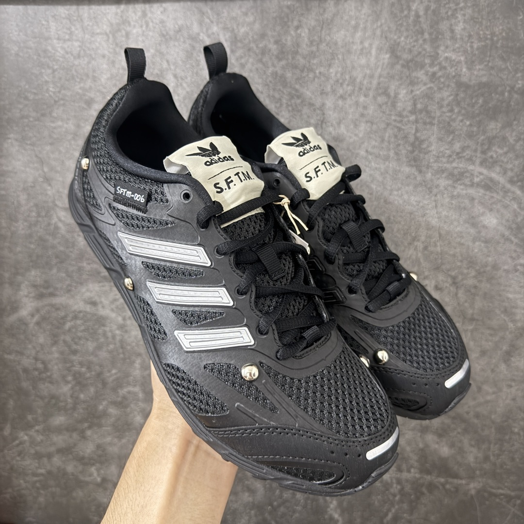 【CS纯原】原装级别 SONG FOR THE MUTE x AD 阿迪 Adizero PR SFTM-006 联名款低帮休闲鞋 HP3525 1.原鞋原楦头打造完美版型 2.原盒开发 同正品一致立体钢印 区别市面普通印刷 3.鞋垫贴合欧索莱材质 鞋垫面高频立体印刷 鞋垫底同正品一致过胶纹路 4.鞋口材质色系纹路亮度均同正品一致 5.鞋面后套高剥太空革透心灰底，同原鞋一致，区别市面黑底材质。独家原鞋操作，太空革贴合胶膜，使其在前后帮成型的过程中，与鞋面完全贴合，后跟定型完美，区别市面太空革和鞋面直接缝合 6.鞋面网布纹路，网孔，克重，颜色等均按原鞋同步开发，区别市面不正确网孔纹路，不正确颜色 7.市面唯一跟原鞋同步，采用前帮+后帮成型工艺，真正把中底板和鞋面完全贴合，使鞋面和鞋底牢固贴合，不易开胶脱底。区别市面拉帮中底或在拉帮中底上面再简单覆盖中底板，以假充正 8.独家私模 鞋底同原鞋一致，采用MD和RB组合而成。SFTM-006 这款联名跑步鞋，属于薄底跑步鞋，所以MD需要一定的硬度支撑穿着者，才能保证运动的时候脚感舒适。区别市面一体描漆大底，以及把MD打软的错误操作 9.市面唯一跟原鞋同步，采用前帮+后帮成型工艺，真正把中底板和鞋面完全贴合，使鞋面和鞋底牢固贴合，不易开胶脱底。区别市面拉帮中底或在拉帮中底上面再简单覆盖中底板，以假充正 尺码：36 36.5 37 38 38.5 39 40 40.5 41 42 42.5 43 44 44.5 45-选品中心