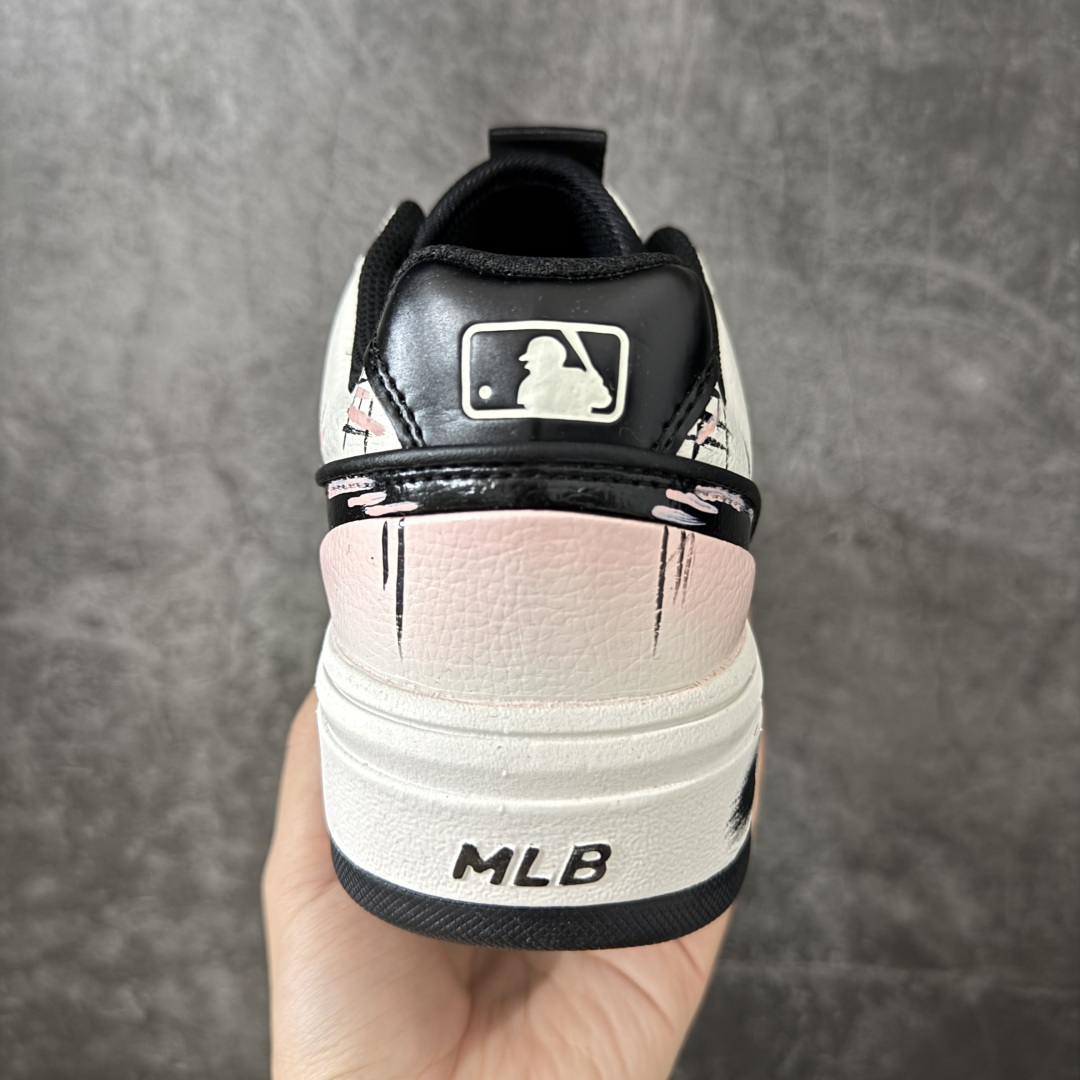 图片[4]-【手绘定制版】MLB NY 印花网红学长鞋 手工手绘涂鸦恶作剧 此款为人工手绘定制图案 原版基于MLB修改款 加以创意定制 完美品质做工 个性十足 原厂原档案数据开发 原盒雷射防伪标包装 尺码：35-45带半码-选品中心
