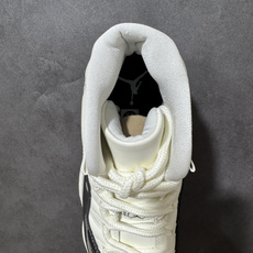 Air Jordan AJ11 "Neapolitan" 樱花康扣 AR0715-101 原楦原档案数据开模打造 原厂中 Air Jordan AJ11 "Neapolitan" 樱花康扣 AR0715-101 原楦原档案数据开模打造 原厂中