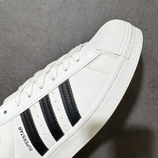 Adidas Originals Superstar 贝壳头经典板鞋 OG顶级纯原 吊打任何版本 完美充正 得物抖音微店 Adidas Originals Superstar 贝壳头经典板鞋 OG顶级纯原 吊打任何版本 完美充正 得物抖音微店