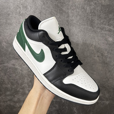 Air Jordan Low AJ1 乔1黑白绿色 低帮文化休闲运动板鞋 -047 市面中低帮最具代表性版本没有之一 口 Air Jordan Low AJ1 乔1黑白绿色 低帮文化休闲运动板鞋 -047 市面中低帮最具代表性版本没有之一 口