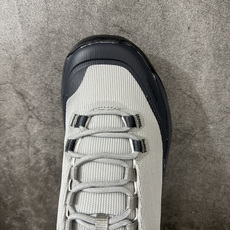 可隆KOLON SPORT MA APPROACH VENTI 户外V底止滑 防滑徒步鞋 专为技术地形的接近路段设计的过 可隆KOLON SPORT MA APPROACH VENTI 户外V底止滑 防滑徒步鞋 专为技术地形的接近路段设计的过