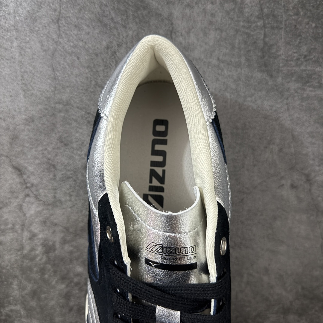 美津浓 Mizuno CT CLUB 减震耐磨 低帮跑步鞋 实现缓震与回弹的平衡。U4IC 中底材质兼顾轻量、软弹与耐用 美津浓 Mizuno CT CLUB 减震耐磨 低帮跑步鞋 实现缓震与回弹的平衡。U4IC 中底材质兼顾轻量、软弹与耐用