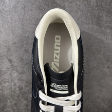美津浓 Mizuno CT CLUB 减震耐磨 低帮跑步鞋 实现缓震与回弹的平衡。U4IC 中底材质兼顾轻量、软弹与耐用 美津浓 Mizuno CT CLUB 减震耐磨 低帮跑步鞋 实现缓震与回弹的平衡。U4IC 中底材质兼顾轻量、软弹与耐用