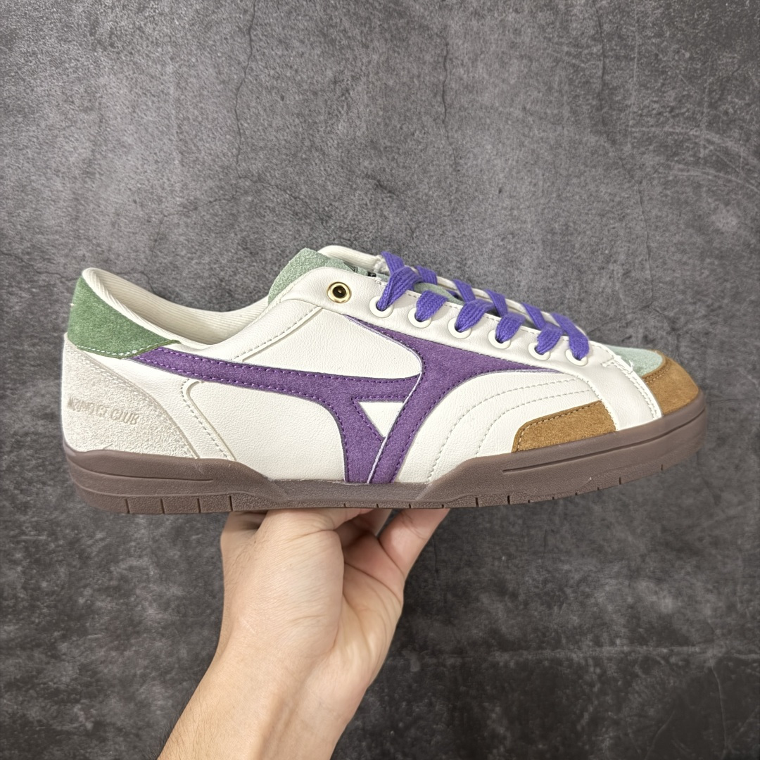 美津浓 Mizuno CT CLUB 减震耐磨 低帮跑步鞋 实现缓震与回弹的平衡。U4IC 中底材质兼顾轻量、软弹与耐用 美津浓 Mizuno CT CLUB 减震耐磨 低帮跑步鞋 实现缓震与回弹的平衡。U4IC 中底材质兼顾轻量、软弹与耐用