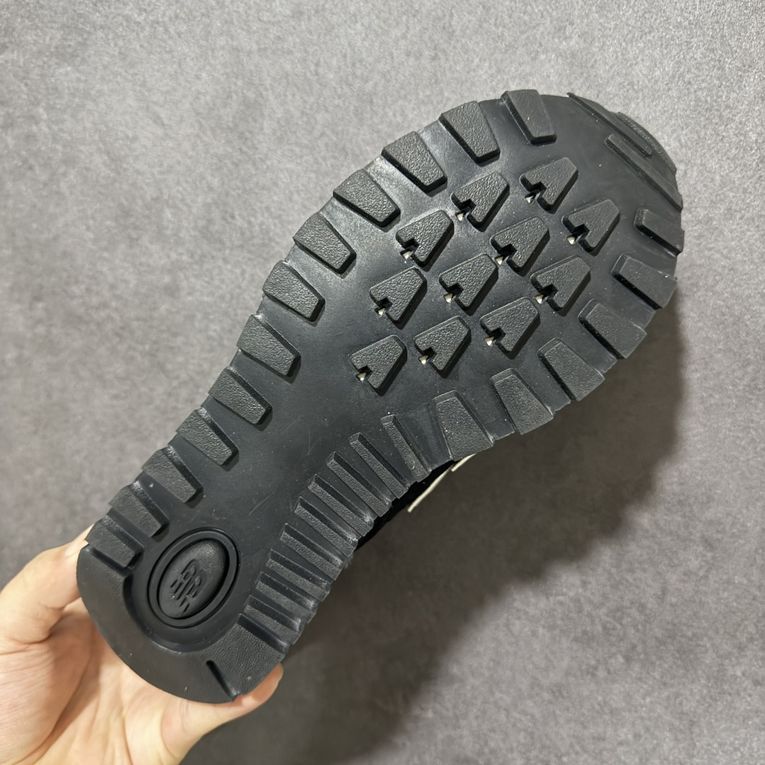 New Balance U574 新百伦低帮复古休闲运动慢跑鞋 采用猪巴革组合网织物鞋面材质全新4层组合独立私模大底 尺