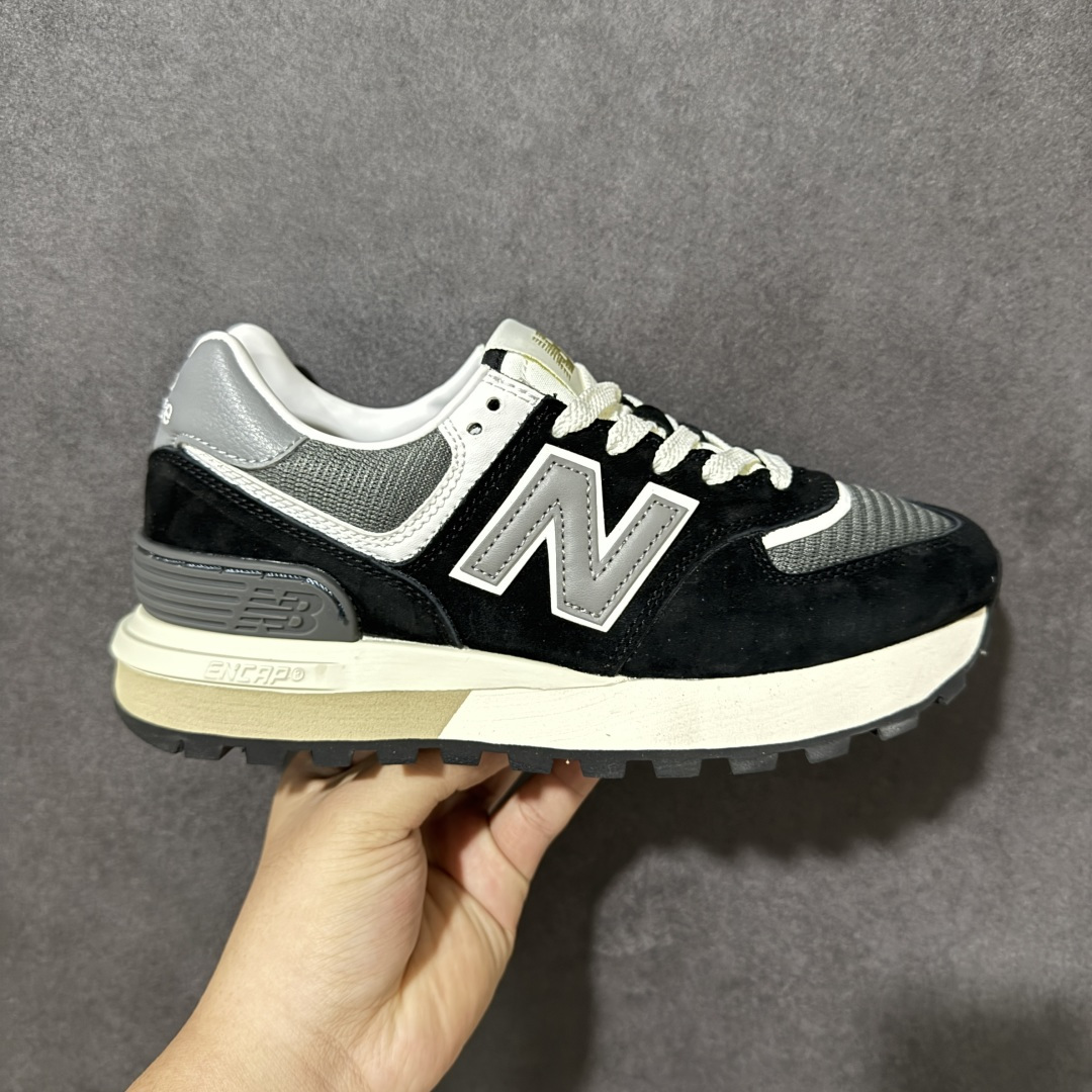 New Balance U574 新百伦低帮复古休闲运动慢跑鞋 采用猪巴革组合网织物鞋面材质全新4层组合独立私模大底 尺 New Balance U574 新百伦低帮复古休闲运动慢跑鞋 采用猪巴革组合网织物鞋面材质全新4层组合独立私模大底 尺