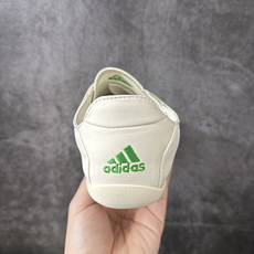 adidas × Pharrell Williams VIRGINIA VARIO FLAT EARTHER 舒适贴合 adidas × Pharrell Williams VIRGINIA VARIO FLAT EARTHER 舒适贴合