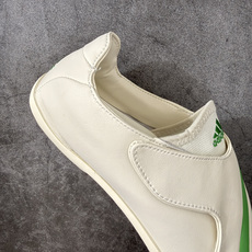 adidas × Pharrell Williams VIRGINIA VARIO FLAT EARTHER 舒适贴合 adidas × Pharrell Williams VIRGINIA VARIO FLAT EARTHER 舒适贴合