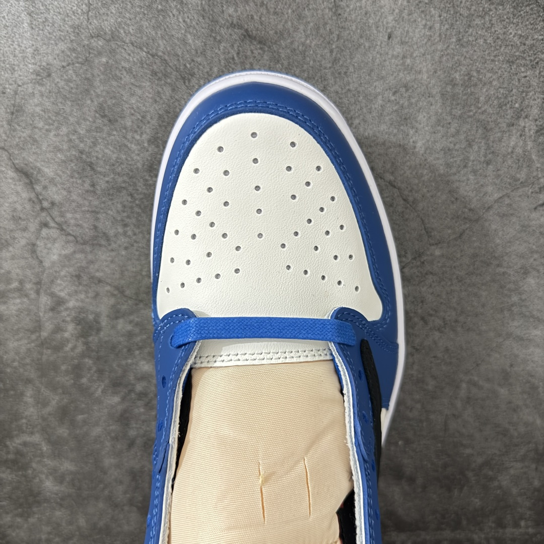 Travis Scott x Air Jordan AJ1 Low OG SP TS联名倒钩低帮 白蓝黑倒钩定制款 DM Travis Scott x Air Jordan AJ1 Low OG SP TS联名倒钩低帮 白蓝黑倒钩定制款 DM