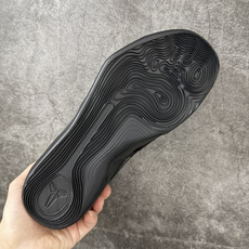 Nike Kobe 9 Elite Low Protro 纯黑色 黑武士 科比九代 货号:IH5095-002 完美复刻 Nike Kobe 9 Elite Low Protro 纯黑色 黑武士 科比九代 货号:IH5095-002 完美复刻