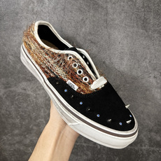 Vans Authentic 安纳海姆 碎钻流苏复古红棕 160V 纯原级别外贸订单!万斯经典 硫化帆布板鞋 正品海鸥线 Vans Authentic 安纳海姆 碎钻流苏复古红棕 160V 纯原级别外贸订单!万斯经典 硫化帆布板鞋 正品海鸥线